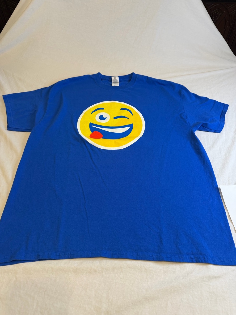 Blue Emoji Graphic Tee XL